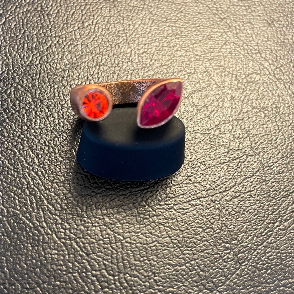Vintage  Pink and Orange Gemstone Ring  7